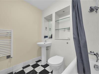 Picture 19